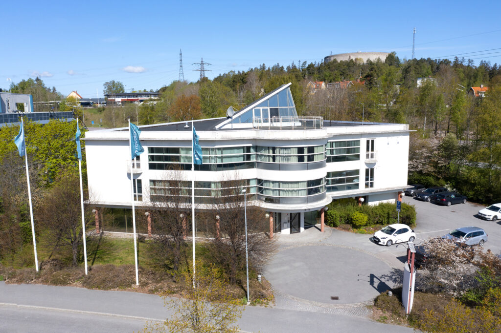 Revelop omvandlar tomt kontor till skola i Sollentuna